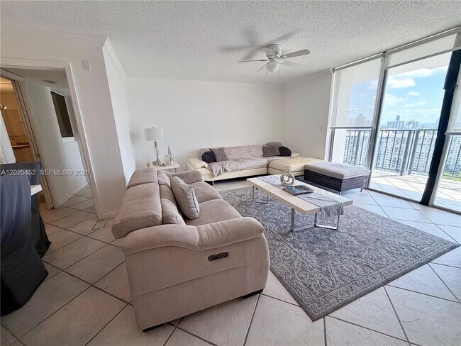 Building Photo - 2750 NE 183rd St