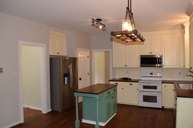 Building Photo - Great house in Top school district Innsbrook area