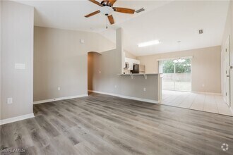Building Photo - 4585 Bathfeld Rd