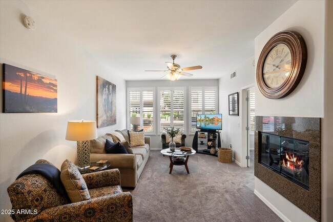 Foto del edificio - 6900 E Princess Dr