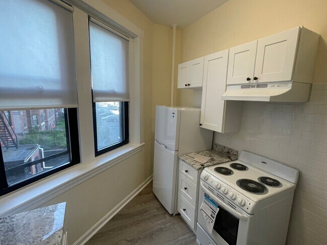 Foto del edificio - 504 Beacon St