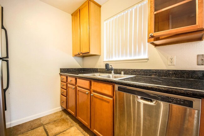 Kitchen - 880 E Fremont Ave