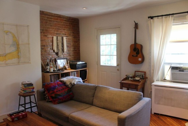 Foto del edificio - 300 Cumberland St