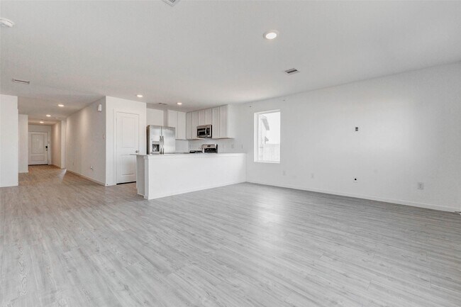 Foto del edificio - 6655 Orange Daylily Ln