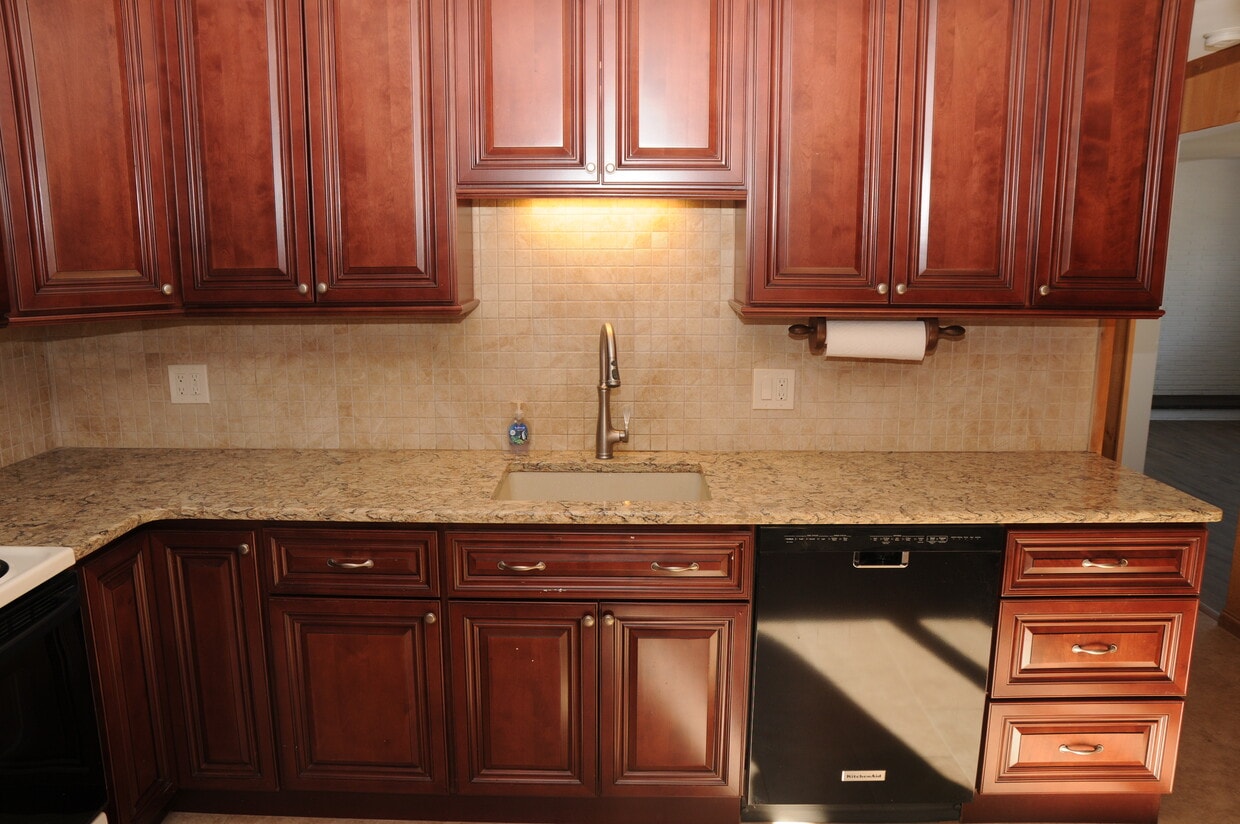 Kitchen - 115 Beauvue Ter