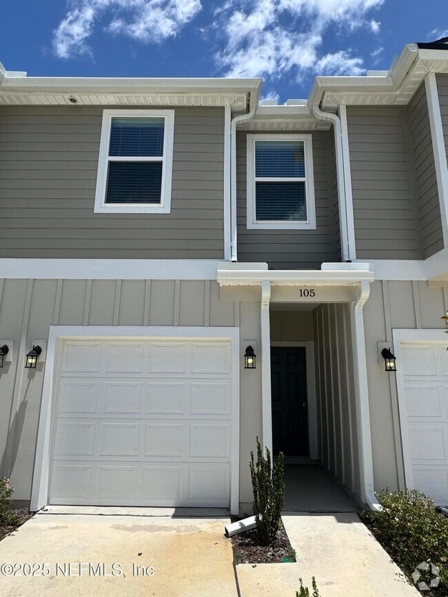 Building Photo - 105 Palma Dr
