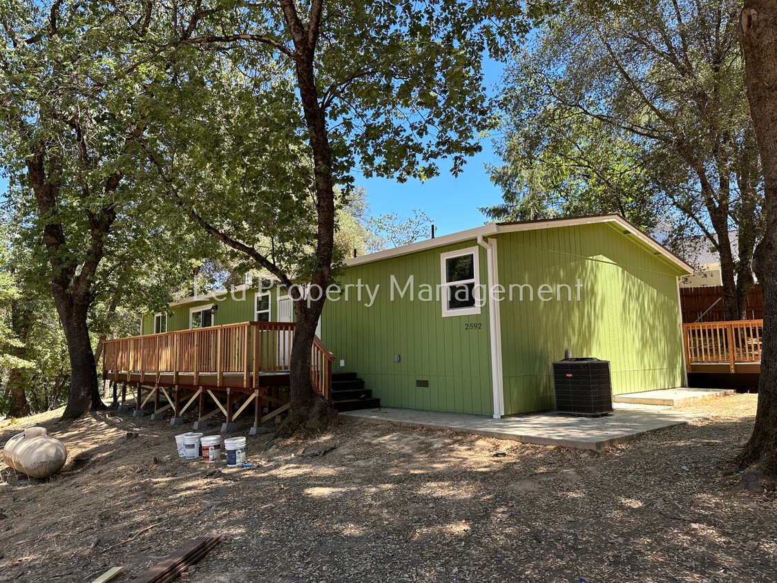 Primary Photo - 2592 Caswell Rd