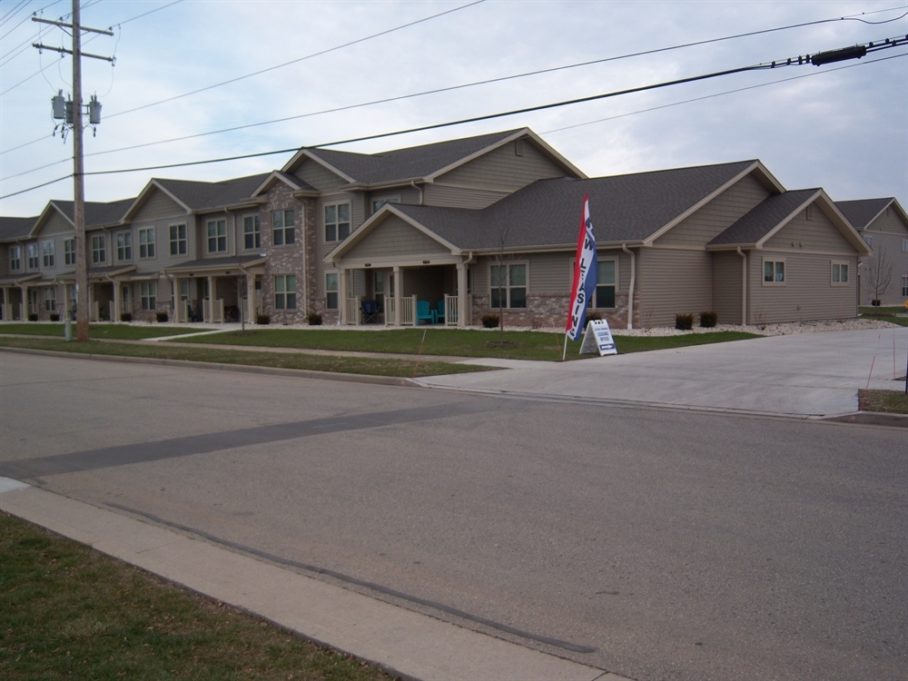 Primary Photo - Western Townhomes