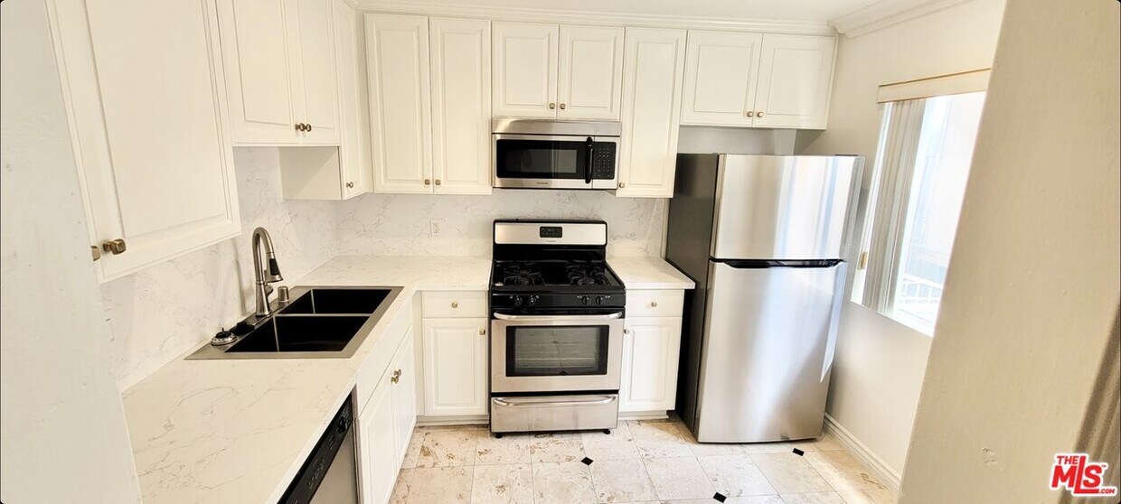 Foto principal - 1021 5th St