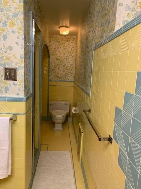 Building Photo - spacious beautiful clean private room fs