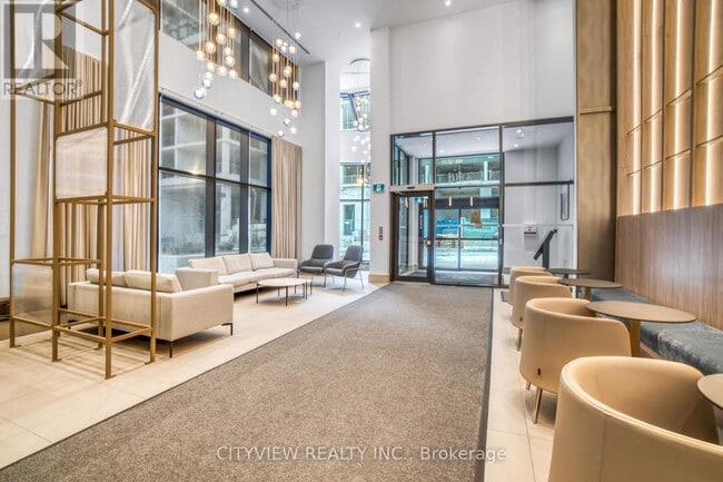 Photo du bâtiment - 4130 Parkside Village Dr