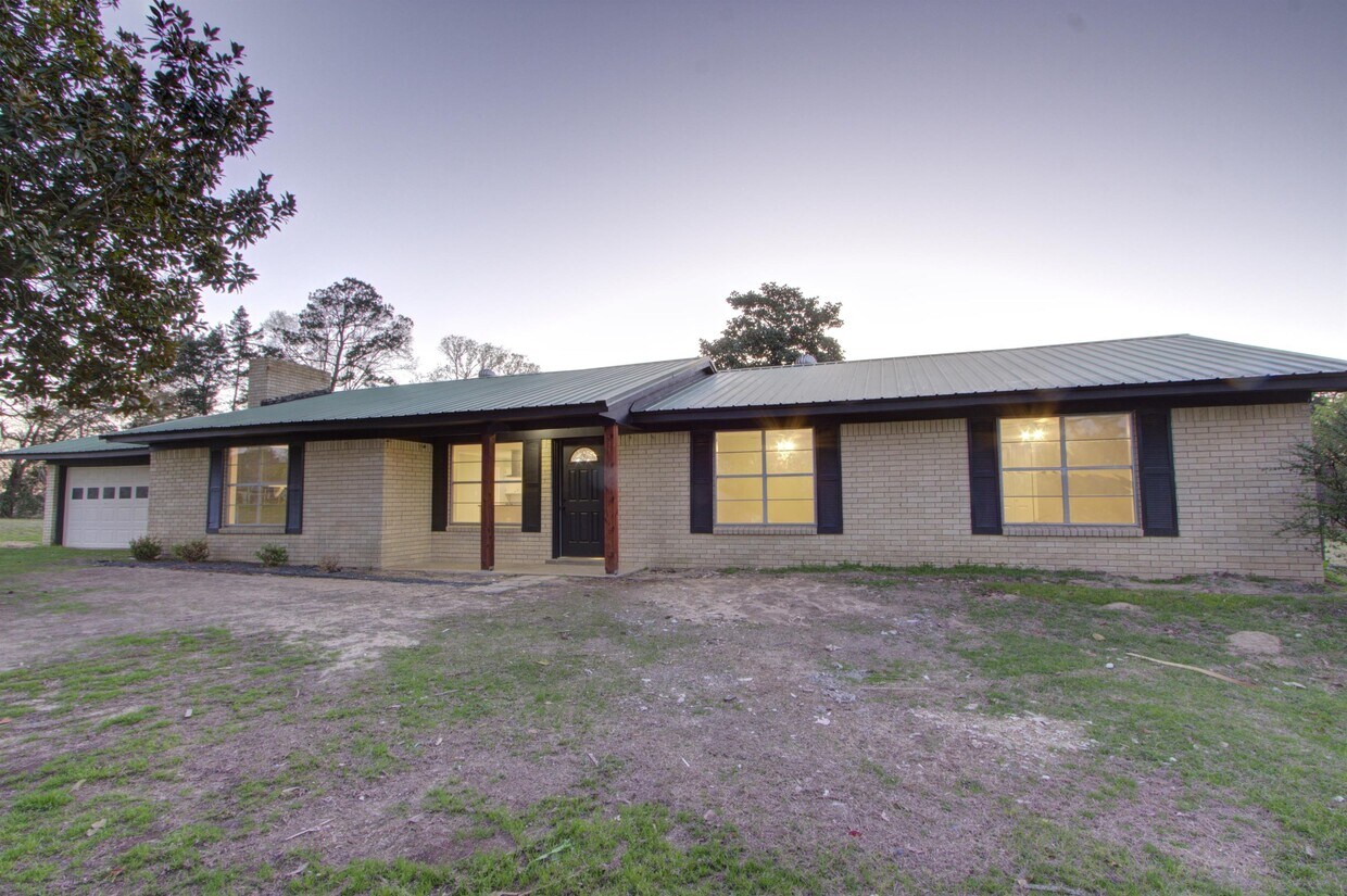 2827 First Drive, New Boston, TX 75570 House Rental in New Boston, TX