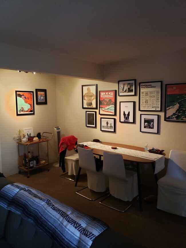Dining area - 100 Termino Ave