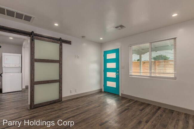 Building Photo - 8602 N 3rd St