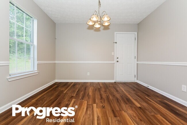 Foto del edificio - 10624 Pecan Ln