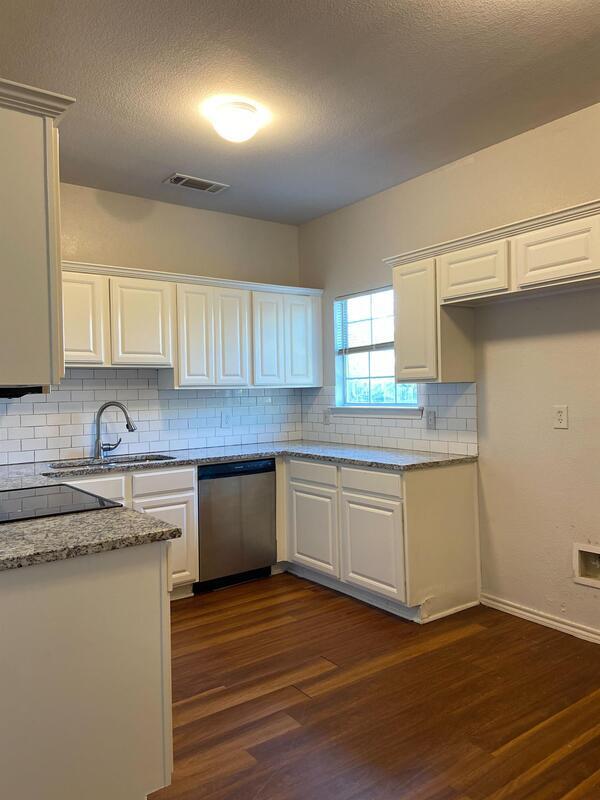 Building Photo - 908 Drexel St