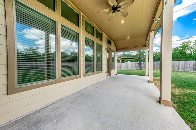 Foto del edificio - 21103 Keystone Pine Ct