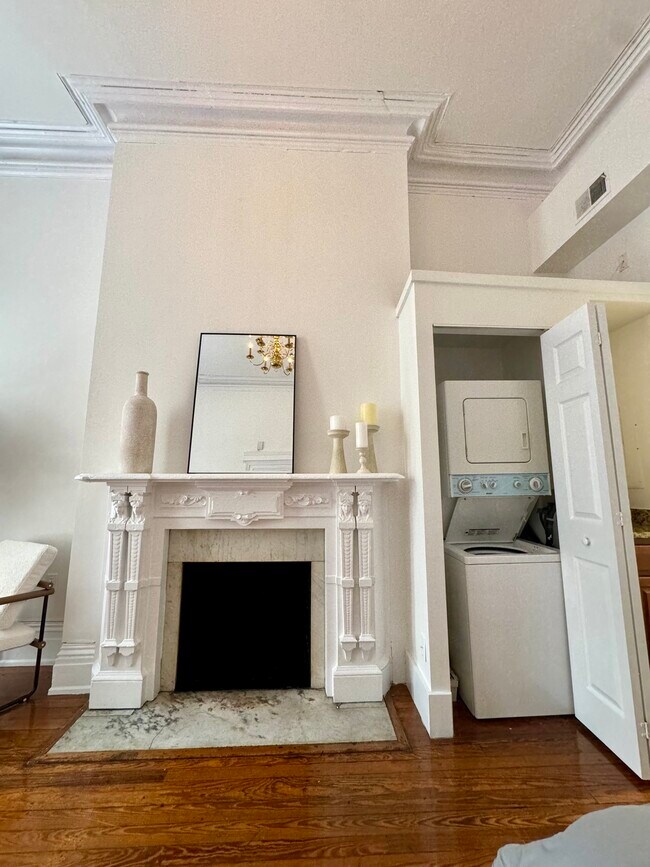 Foto del edificio - 10-16 E Chase St