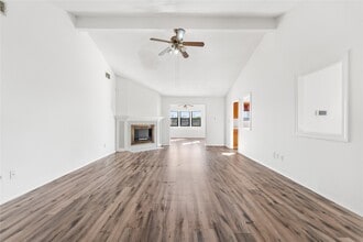 Building Photo - 9723 Cedar Bluff Dr