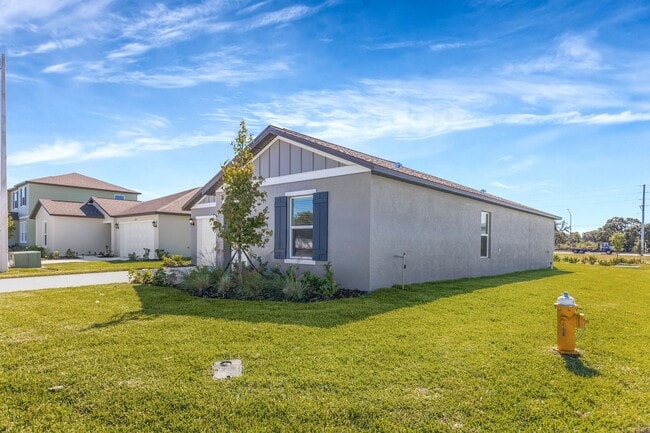 Building Photo - 2155 Lone Oak Ln