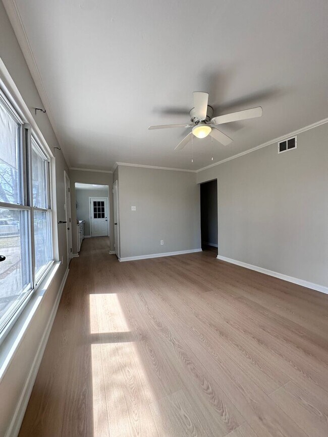 Foto del edificio - Diamond Springs Rd, Virginia Beach