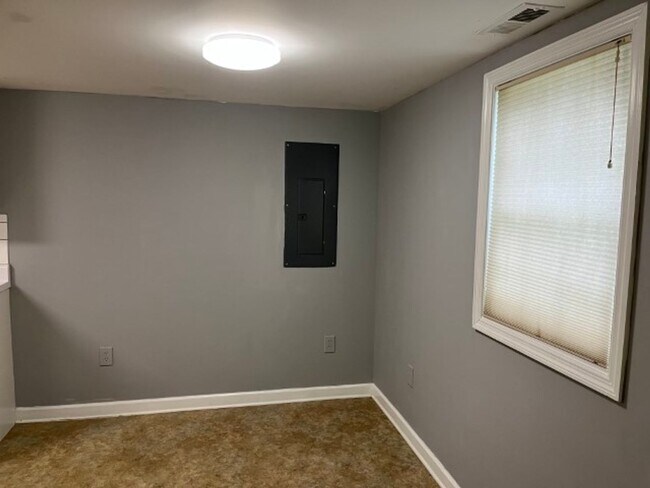 Foto del edificio - House in Oak Ridge