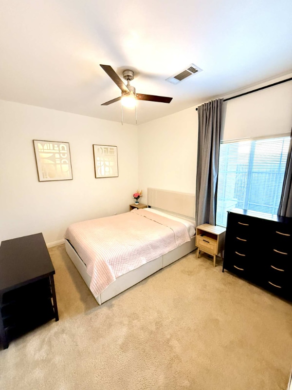 Foto principal - 2423 Trapper St