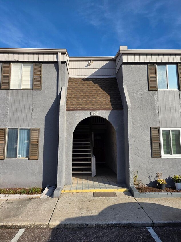 Furnished 2-Bedroom, 2-Bathroom Condo in Tampa - Furnished 2-Bedroom, 2-Bathroom Condo in Tampa