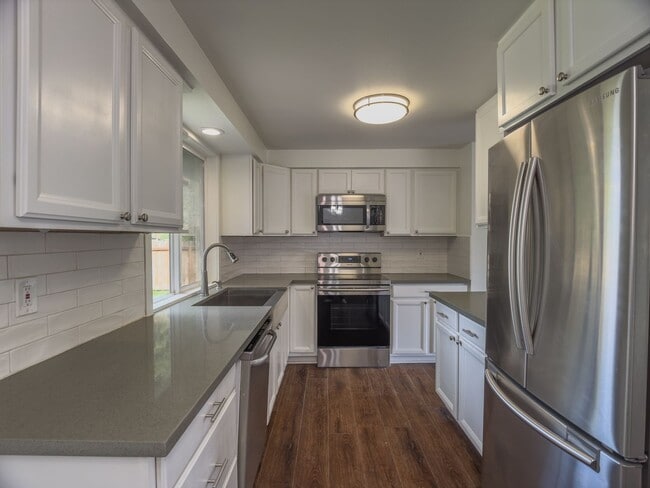 Foto del edificio - Beautifully updated home in great Federal ...