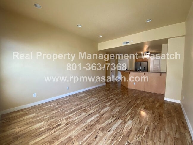 Foto del edificio - Check Out This Beautiful 2 Bedroom 2 bathr...