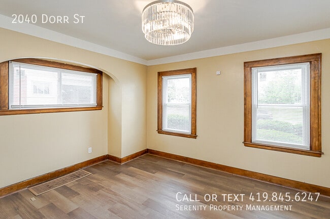 Building Photo - 2040 Dorr St