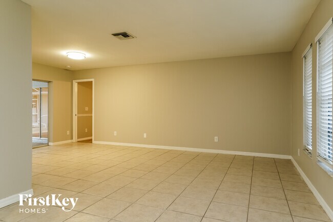 Foto del edificio - 1108 SW 22nd Terrace