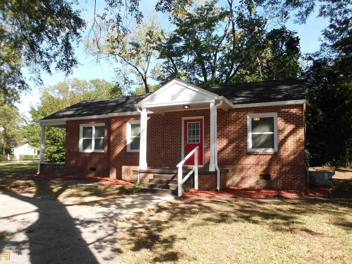 Primary Photo - 4134 N Dearing St NE
