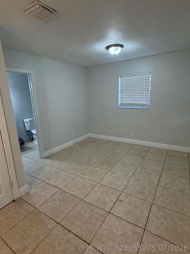 Building Photo - 5572 SW 6th Ct