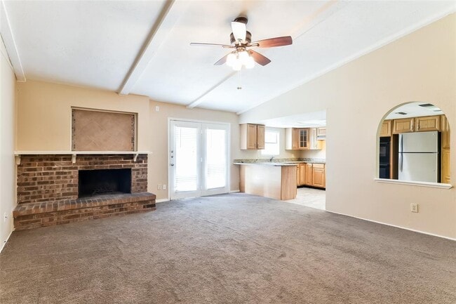 Building Photo - 5514 Edgebrook Forest Dr
