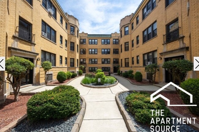 Foto del edificio - 2327 N Rockwell St