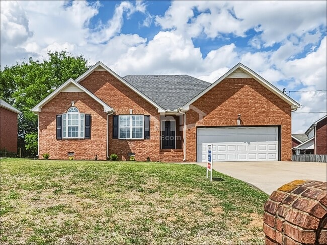 Building Photo - 643 Glenties Dr
