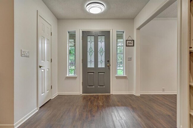 Building Photo - 1809 Carriage Hills Blvd