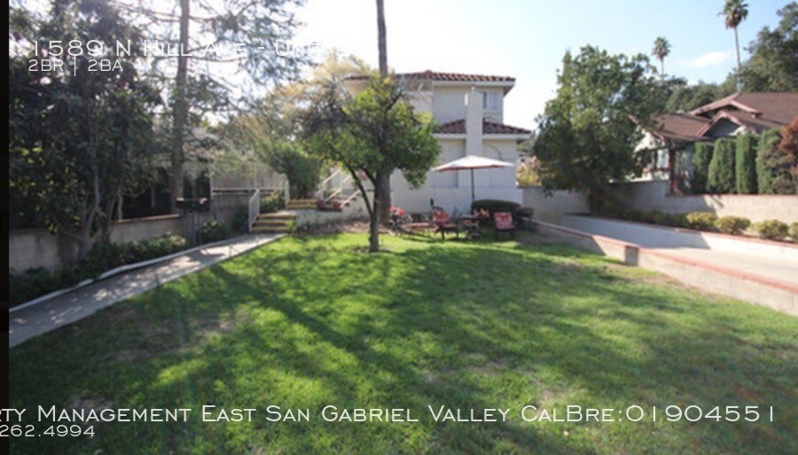 Primary Photo - 1589 N Hill Ave
