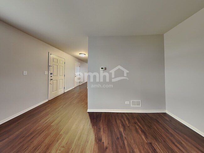 Foto del edificio - 528 Alyssa St