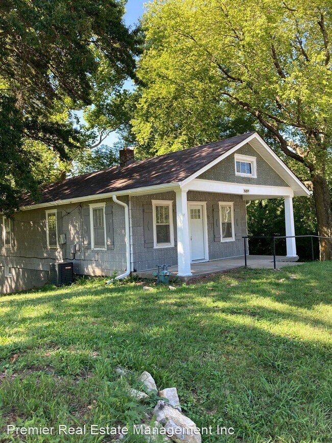 Foto del edificio - 4 br, 2 bath House - 5209 Parallel Pkwy