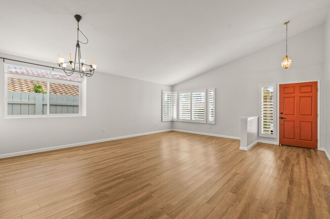 Building Photo - Beautiful 4BR Single-Story Home with Solar in Summercreek