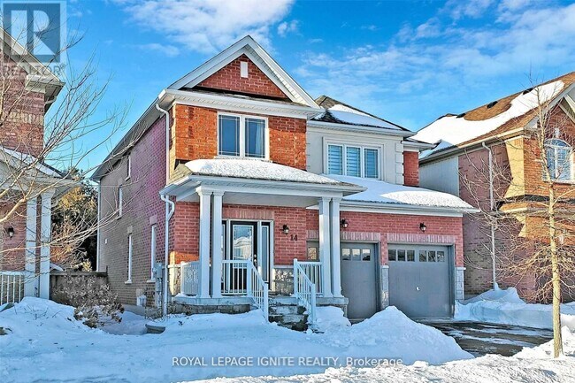 Building Photo - 14 Rushlands Cres