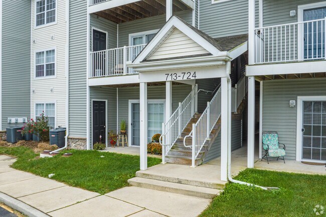 Foto del edificio - 23033 Meadow Wood Ct