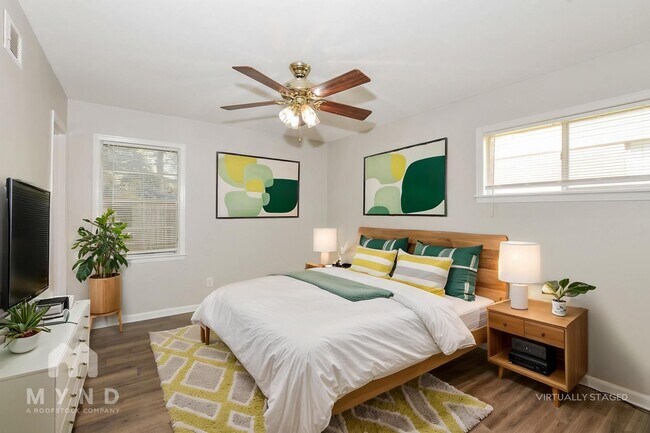 Foto del edificio - 2154 Ashland Dr