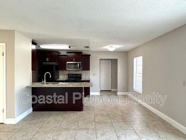 Foto del edificio - 606 Sandy Creek Dr