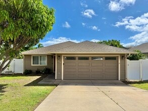 Building Photo - 932 Ha'awi Loop