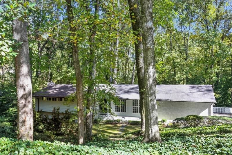 Primary Photo - 4131 Glen Devon Dr NW