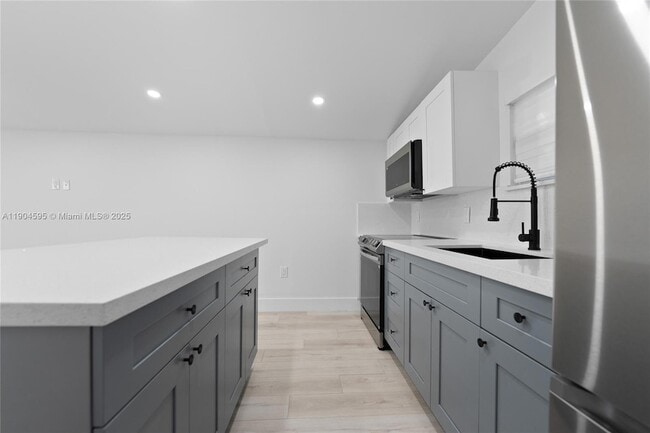 Foto del edificio - 129 SW 9th Ave