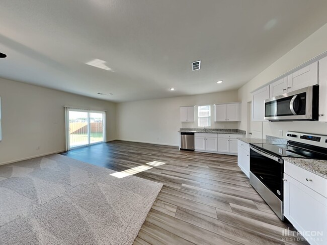 Building Photo - 2505 Sanders Crk Rd